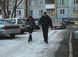 Власти, приставы и коммунальщики идут в гости к саяногорским должникам