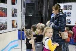 Фотовыставку к 25-летию МЧС экспонируют во дворце молодежи Абакана