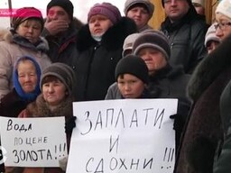 Привозная вода в Саяногорске подскочила в цене. А куда деваться?