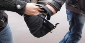 Житель Саяногорска ограбил нового знакомого
