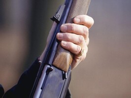 Пьяный житель Саяногорска чуть не лишил себя жизни
