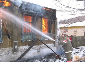 Будьте внимательны в обращении с огнем, печами и электрооборудованием