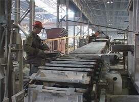 Зарплата высококвалифицированных рабочих на САЗе превысила 40 тысяч рублей