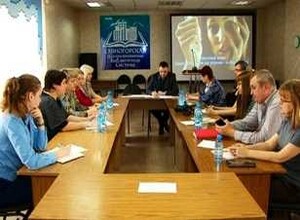 В Саяногорске обсудили методы борьбы с наркотиками и алкоголем в молодежной среде