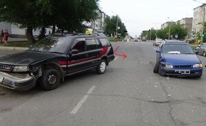 В Саяногорске при столкновении автомобилей пострадала женщина