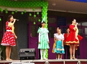 В Саяногорске прошел первый фестиваль детского творчества «Зеленый горошек»