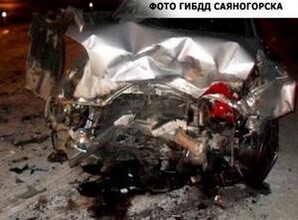 В Саяногорске в ДТП пострадали не пристегнутые водитель и пассажир