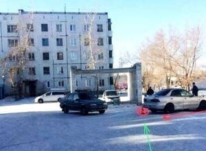 В одном из дворов Саяногорска был сбит пешеход