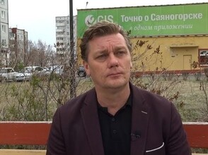 На выборах мэра Саяногорска победил тележурналист Михаил Валов