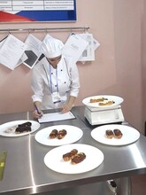 В Хакасии мастера вкуса приступили к демонстрационному экзамену