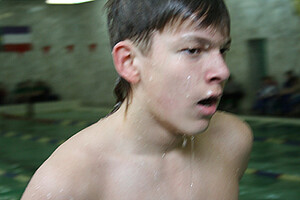 16-летний пловец из Саяногорска выполнил норматив мастера спорта