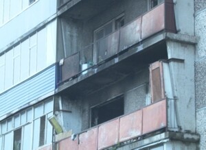 В Саяногорске из-за непотушенной сигареты загорелась квартира