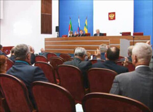 Депутаты горсовета Саяногорска рассмотрели на очередной сессии сразу 15 вопросов