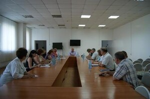 Министр здравоохранения Хакасии Владимир Титов провел совещание с главврачами Саяногорска
