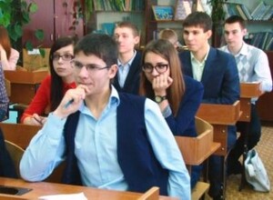 У саяногорских одинадцатиклассников началась горячая пора экзаменов
