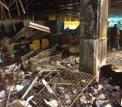 В Абакане произошел крупный пожар в гипермаркете «Поляна»