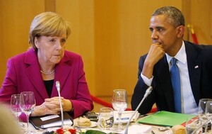 Посол ФРГ: Обама отказался от поставок оружия Киеву после встречи с Меркель