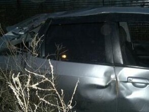 Возле деревни Новокурск в Хакасии опрокинулась Honda Fit