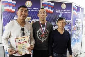 Самбист из Хакасии стал вторым в чемпионате азиатской части России