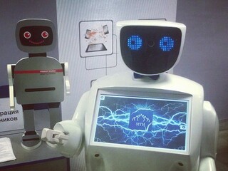 Россия продаст Китаю сто отечественных роботов