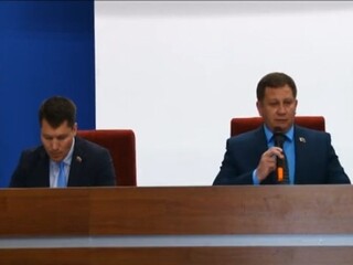 Депутаты Саяногорска сегодня слушали отчеты и вносили изменения в свои решения