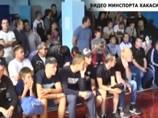 Саяногорские боксеры успешно выступили на Чемпионате Хакасии и Всероссийском турнире
