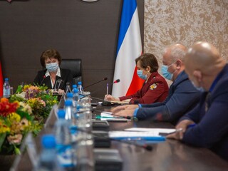 Оперштаб: Минздрав Хакасии меняет формат лечения больных COVID-19 и наращивает количество коек