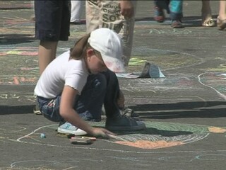 В день защиты детей ребенка можно будет развлечь на десятках городских мероприятий