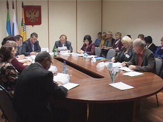 При равных голосах победителей и проигравших на выборах в Саяногорске определит жребий