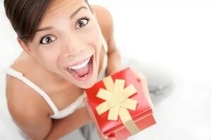 Саяногорск Инфо - Что выбрать в подарок для девушки - gift3.jpg
