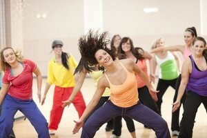Саяногорск Инфо - В новую жизнь с танцем - fitness.jpg