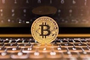 Биткоин