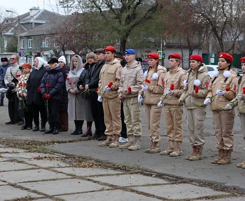 В Абакане почтили память жертв политических репрессий