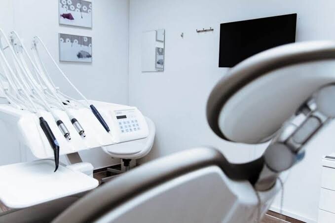 Саяногорск Инфо - Что следует принимать во внимание при выборе лучшей стоматологической клиники? - dent.jpg