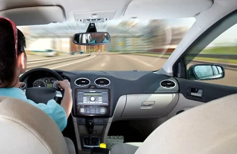 Саяногорск Инфо - Правила безопасного проезда нерегулируемого перекрестка - drive.jpg