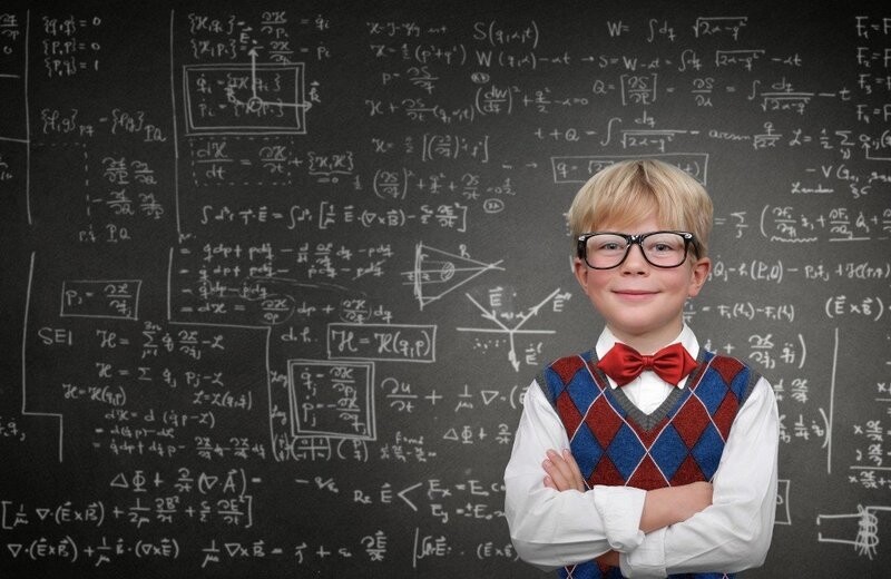 Саяногорск Инфо - Математика: как повысить успеваемость ребенка по предмету? - math.jpg