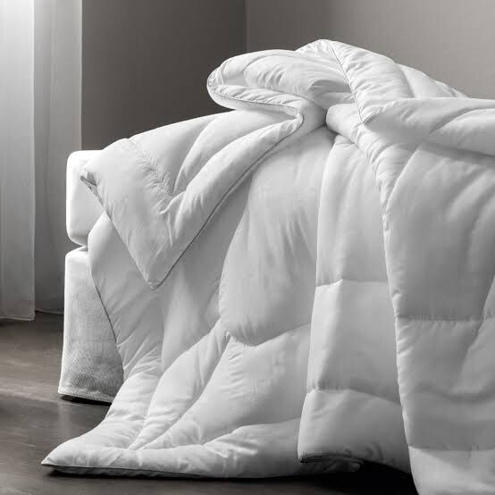 Саяногорск Инфо - Полуторное одеяло как залог комфортного сна и отдыха: рекомендации по выбору - blanket.jpg