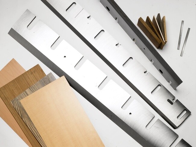 Саяногорск Инфо - Как выбрать нож для резки шпона: виды и особенности - nozhi-dlya-rezki-shpona.jpg