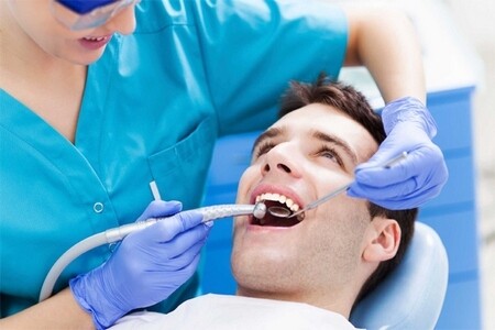 Саяногорск Инфо - Красивая здоровая улыбка — ключ успеха - dentist.jpg