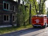 Легковой автомобиль и расселенный барак тушили в Абакане
