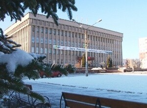 Надзорные органы Саяногорска проверили магазины