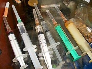 В Хакасии осудили владельца и гостей наркопритона