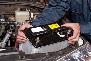 Саяногорск Инфо - Как снять аккумулятор с машины - battery1.jpg