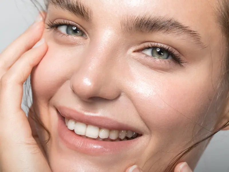 Саяногорск Инфо - Подходит ли корейская косметика российским женщинам - young-woman-portrait-picture-id1170104820_700x700_crop_center-2x.webp