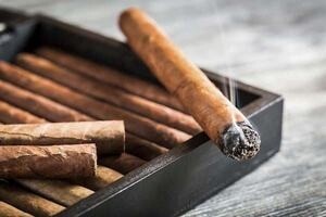 Саяногорск Инфо - Что такое сигарный лаунж - cigars.jpg