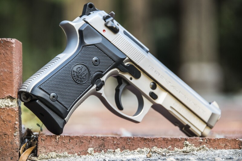 Саяногорск Инфо - Beretta m9 – преемник знаменитого Кольта - berettam9.jpg