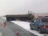 На трассе Абакан - Саяногорск легковушка вылетела на встречку и врезалась в КаМАЗ