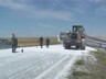 В субботу движение по абаканской трассе затруднили горы глинозема