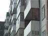 В Саяногорске парень и девушка выпали из окна