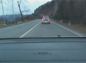В Саяногорске девушки угнали машину у знакомых парней